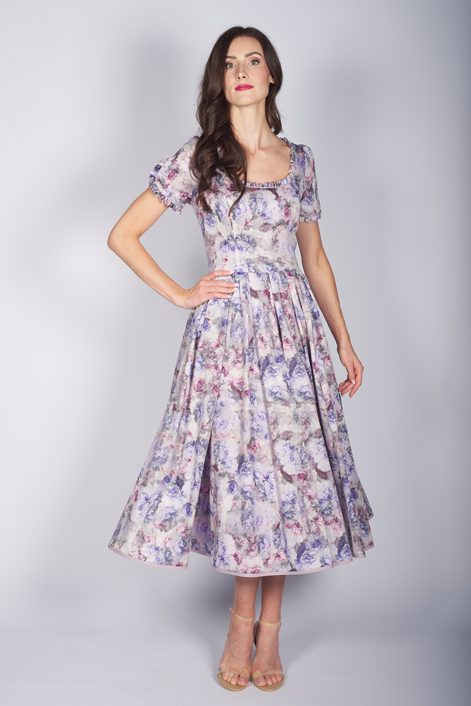 Bedrucktes Baumwollkleid mit Ärmeln flieder 4