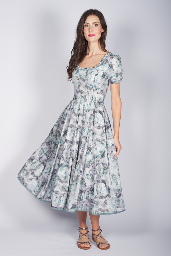 Bedrucktes Baumwollkleid mit Ärmeln quelle 2