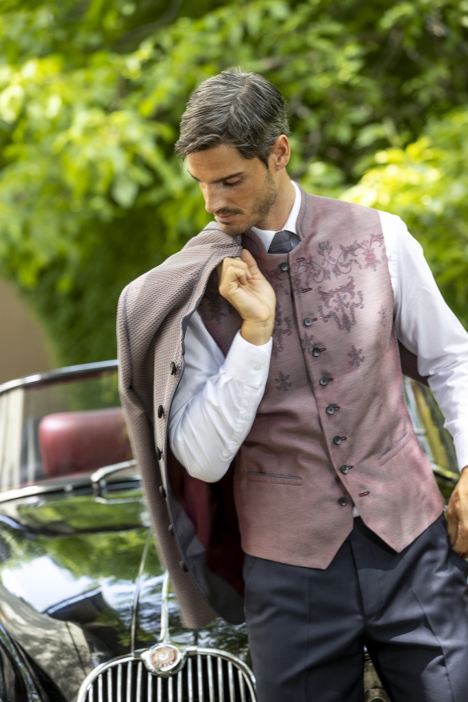 Bordürenweste in beere