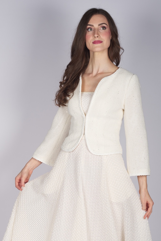 Schlichte Jacke mit Hakenverschluss in perle