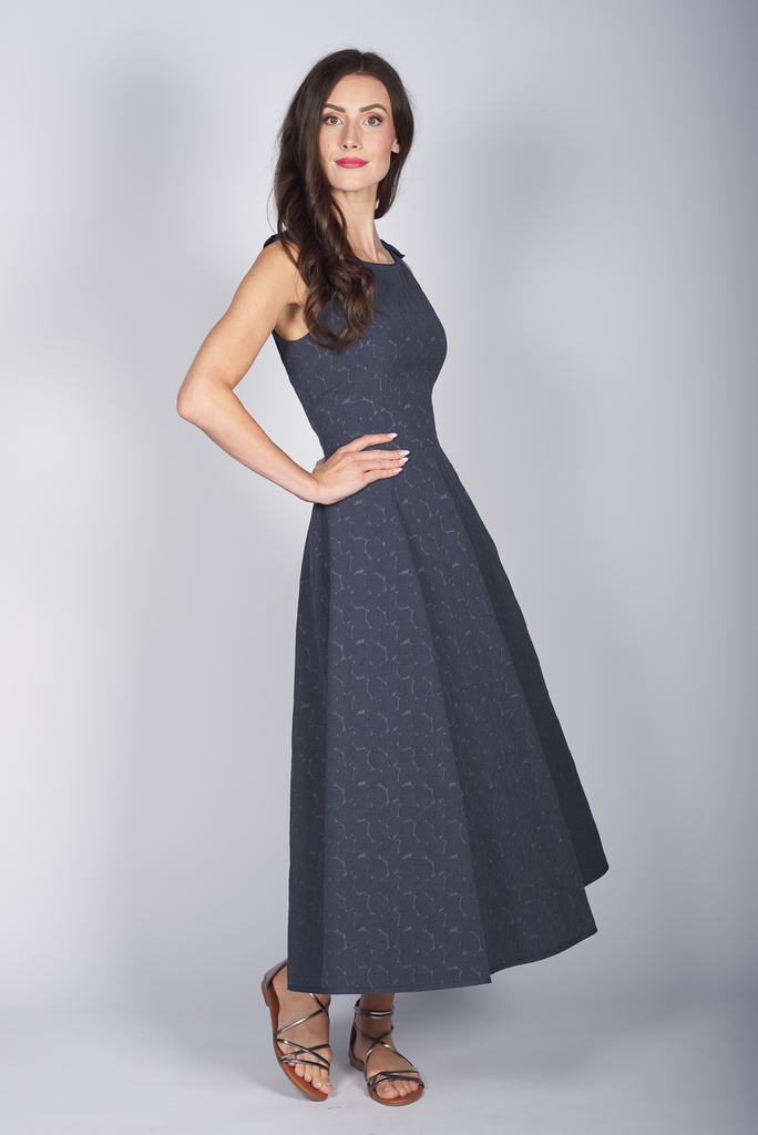 Midikleid mit Blätterapplikation nachtblau