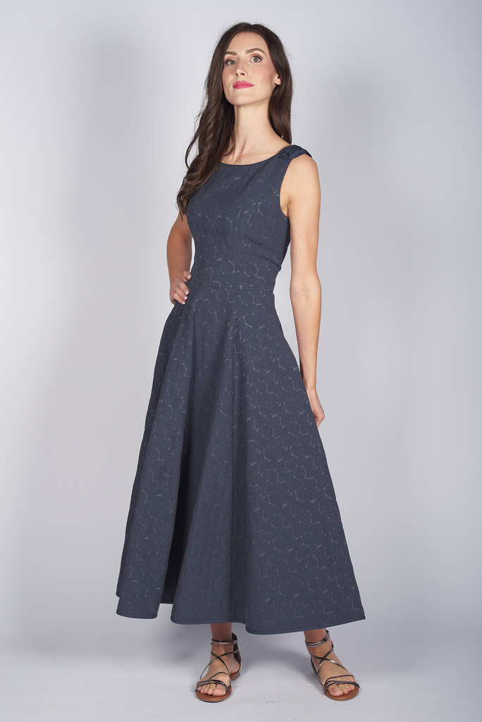 Midikleid mit Blätterapplikation nachtblau 3
