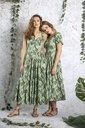 Bedrucktes Baumwollkleid mit Rüsche tanne 4