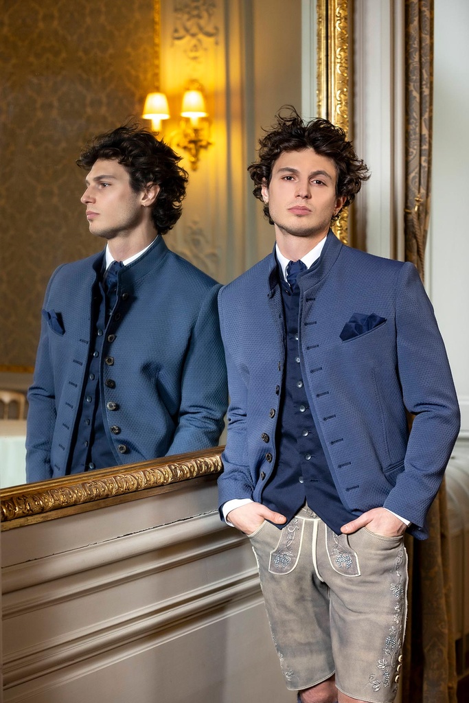 Vielknopf-Jacke aus Matelassé in jeans